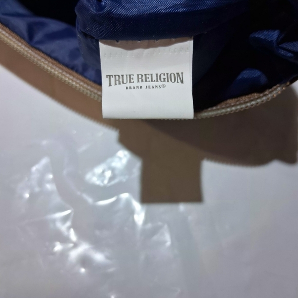 TRUE RELIGION Women's Cosmetic Toiletry Travel Bag Denim BRAND-NEW w/tag - Picture 2 of 8